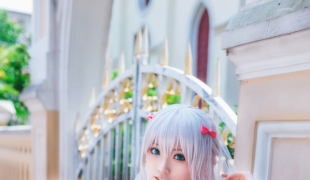 和泉纱雾COS，美美花嫁