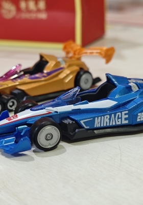 1比64 拼装变形金刚小车欣赏